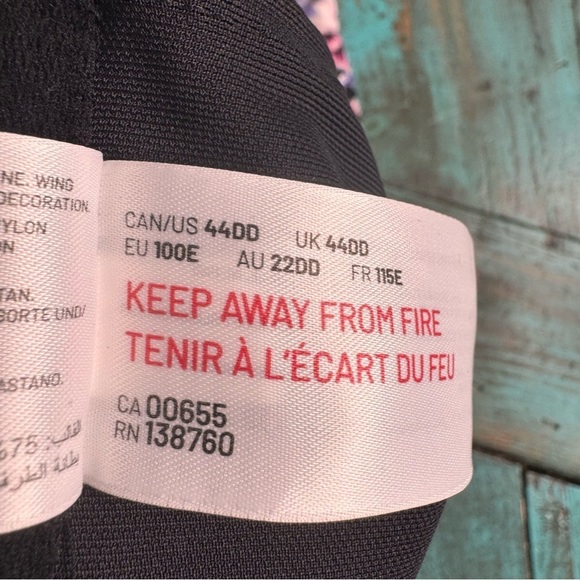 Pennington's Deesse Plunge Floral Bra Front Closure Size 44DD - Picture 7 of 9